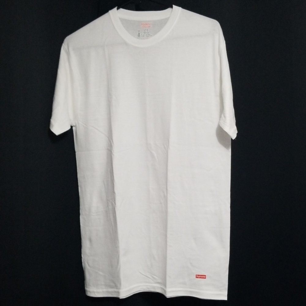 Supreme Hanes T-shirt